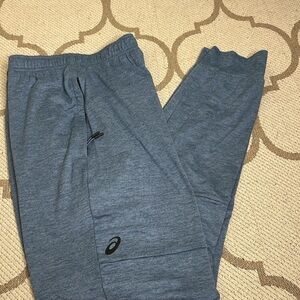 🚹 Men’s ASICS regular fit tech pants, NWOT